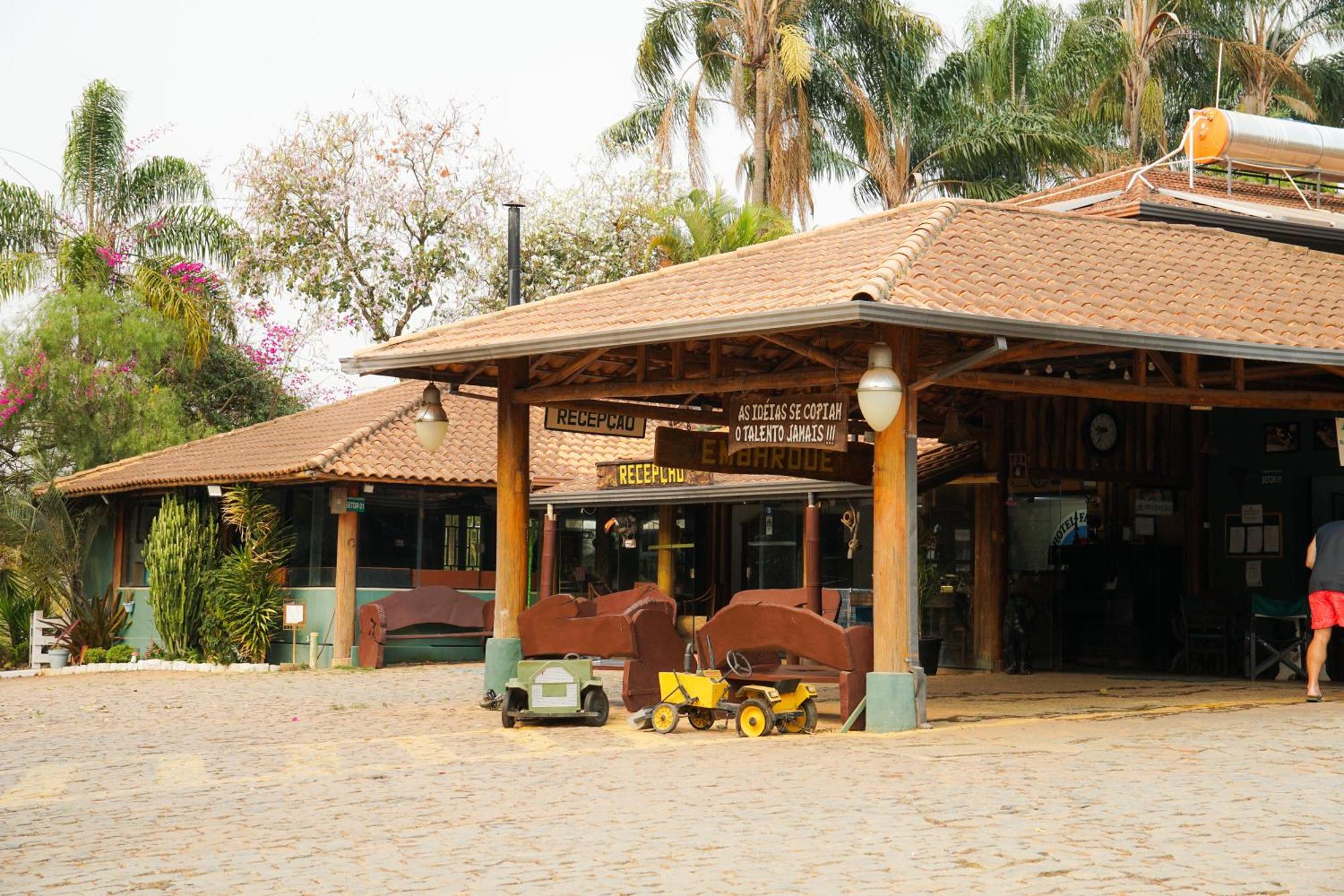 Hotel Fazenda Poços de Caldas Buitenkant foto